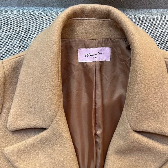 Vintage Wool Caramel Colored Coat , Circa 1990s - Picture 10 of 17